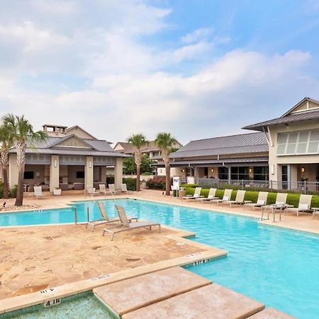 Landing At The Green At Plum Creek - 2 Bedrooms In Kyle Esterno foto