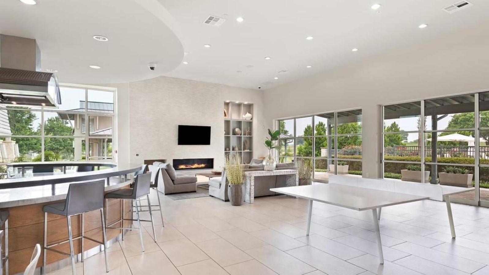 Landing At The Green At Plum Creek - 2 Bedrooms In Kyle Esterno foto