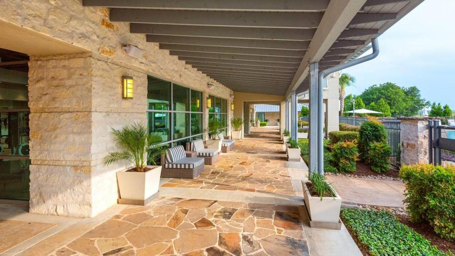 Landing At The Green At Plum Creek - 2 Bedrooms In Kyle Esterno foto
