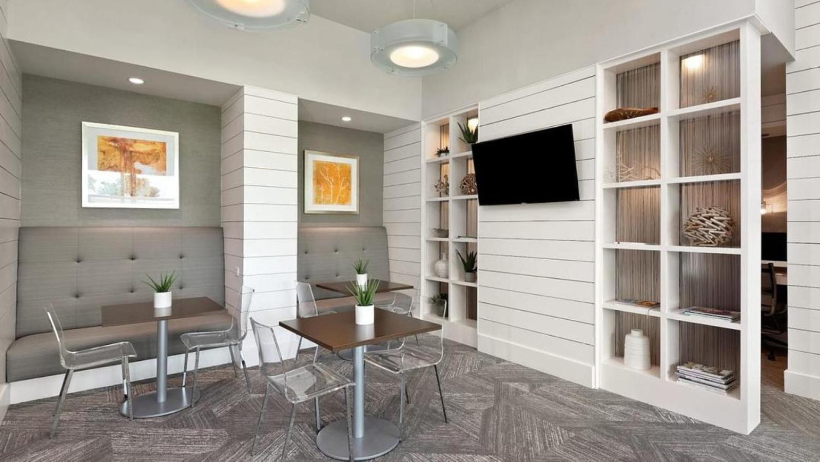Landing At The Green At Plum Creek - 2 Bedrooms In Kyle Esterno foto